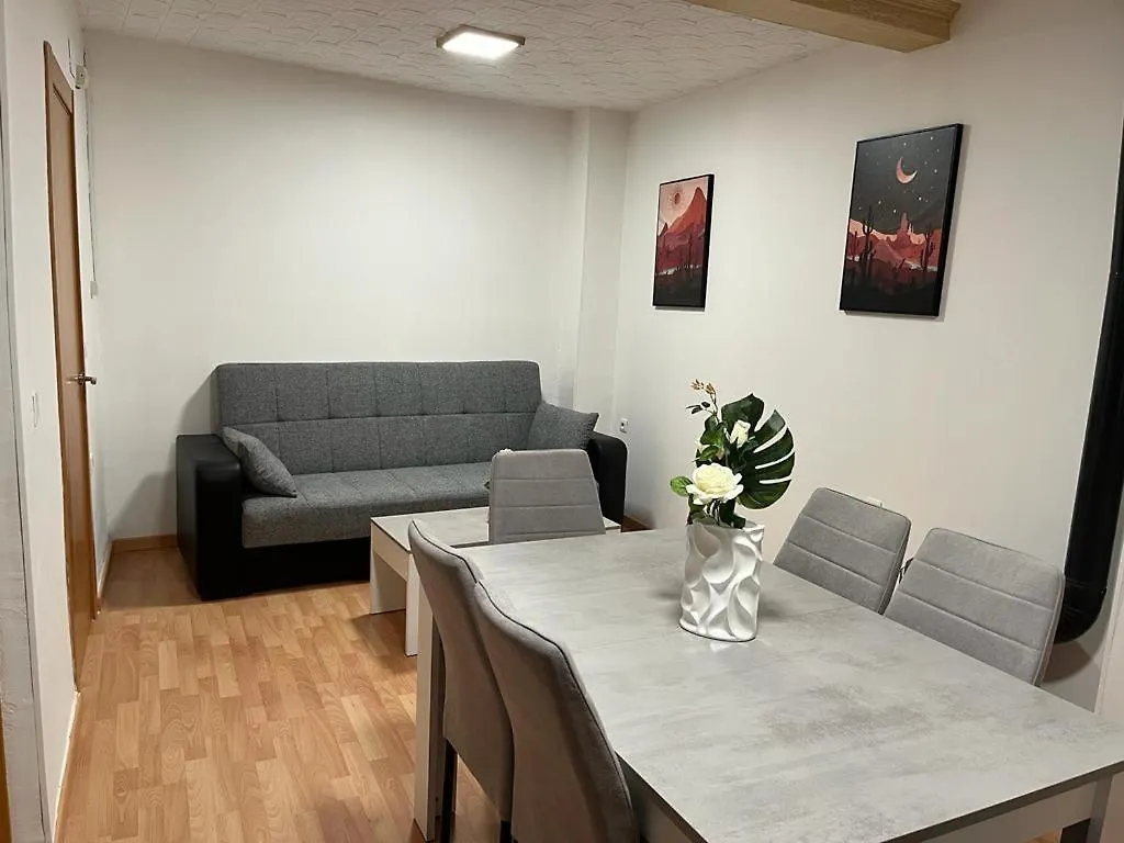 Апартаменты La Casita De Dori Гранада